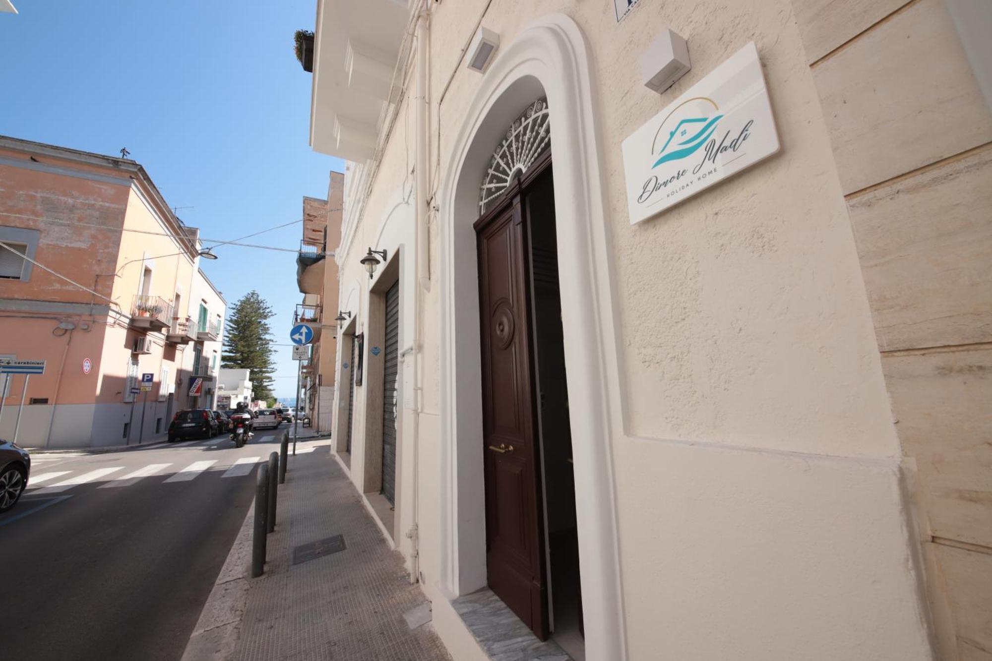 Dimore Madi Con Terrazza Monopoli Zewnętrze zdjęcie