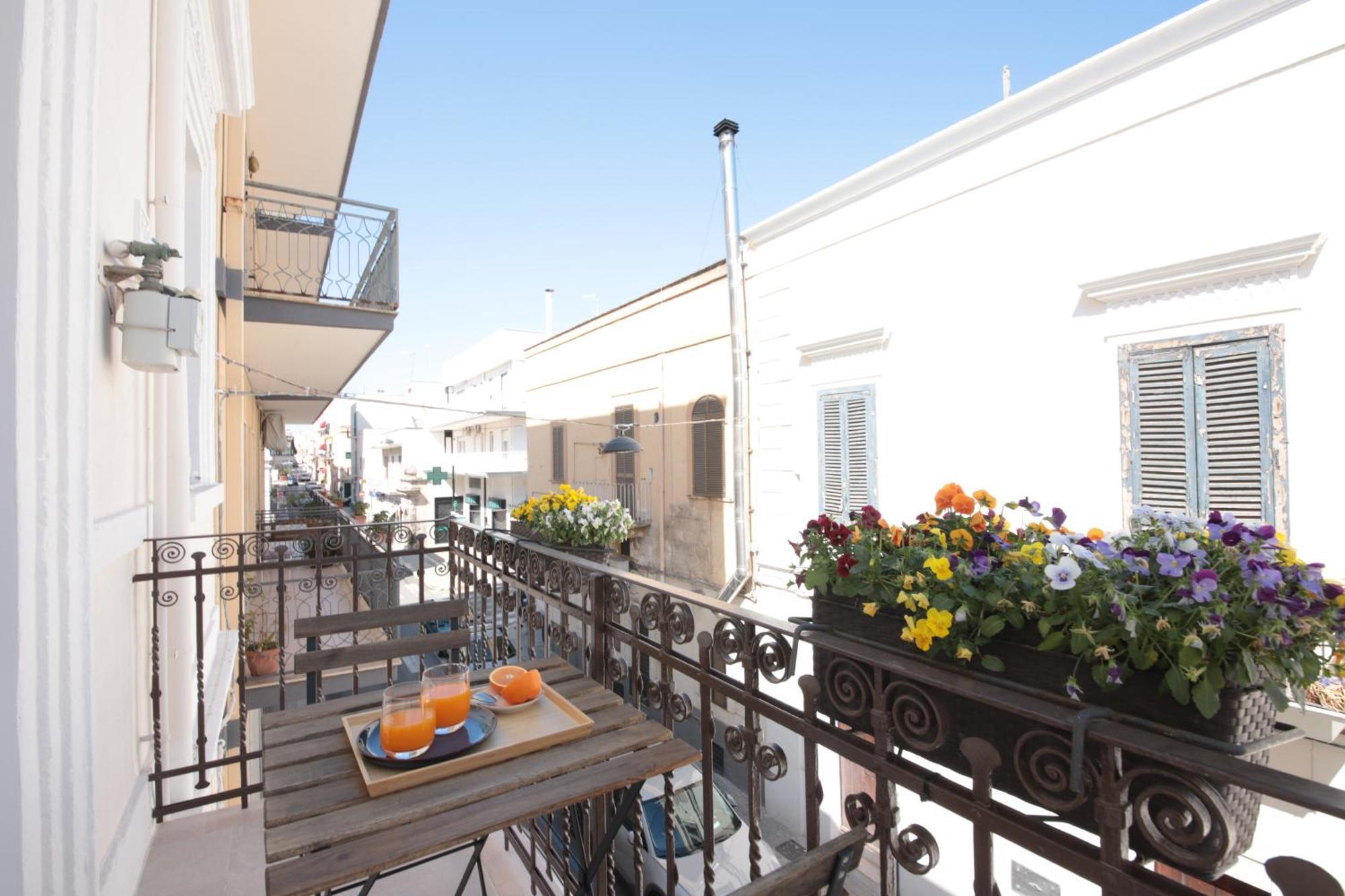 Dimore Madi Con Terrazza Monopoli Zewnętrze zdjęcie
